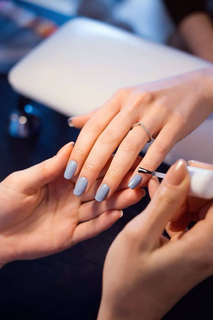 Nail service